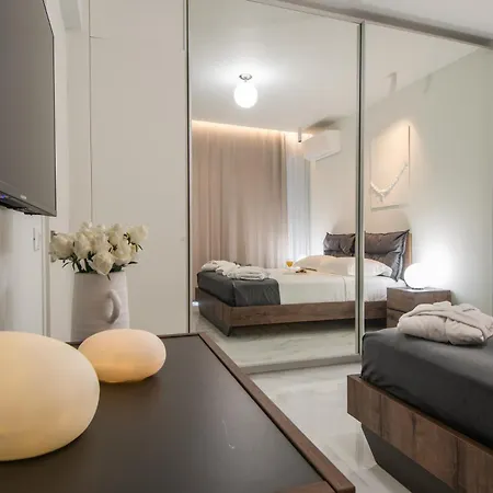 Lägenhet Oikos Luxury